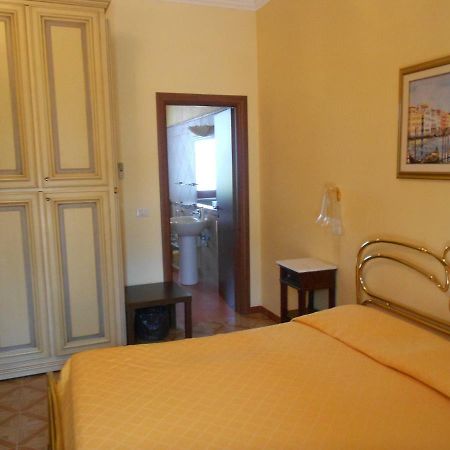 B&B Villa Di Bartolomeo 卡帕乔-帕埃斯图姆 外观 照片