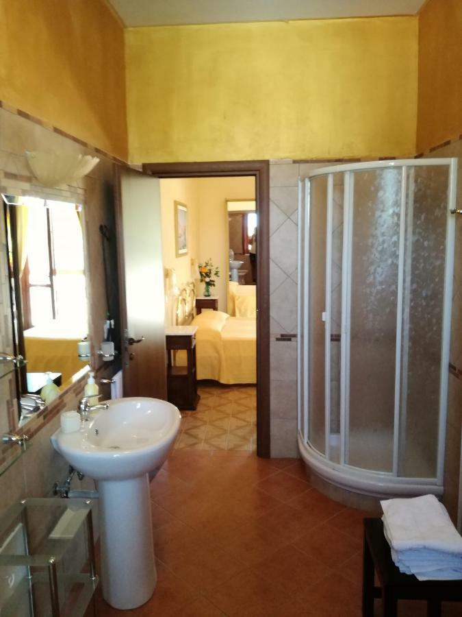 B&B Villa Di Bartolomeo 卡帕乔-帕埃斯图姆 外观 照片
