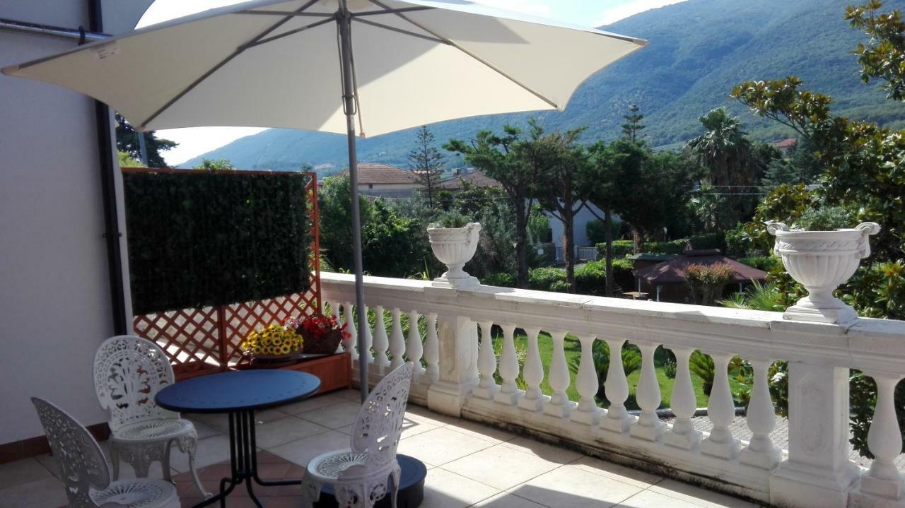 B&B Villa Di Bartolomeo 卡帕乔-帕埃斯图姆 外观 照片